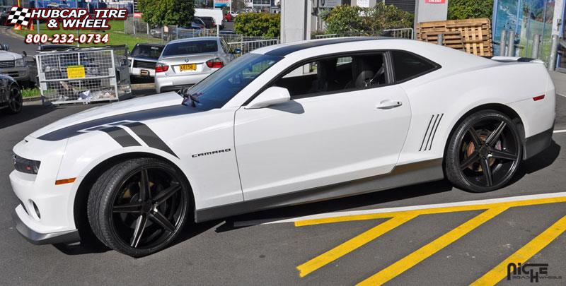 vehicle gallery/chevrolet camaro niche apex m126 22x9  Black & Machined with Dark Tint wheels and rims